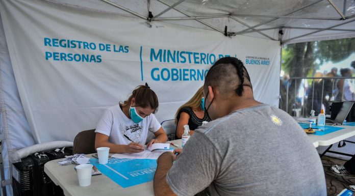 Llegan los operativos de RENAPER y Migraciones