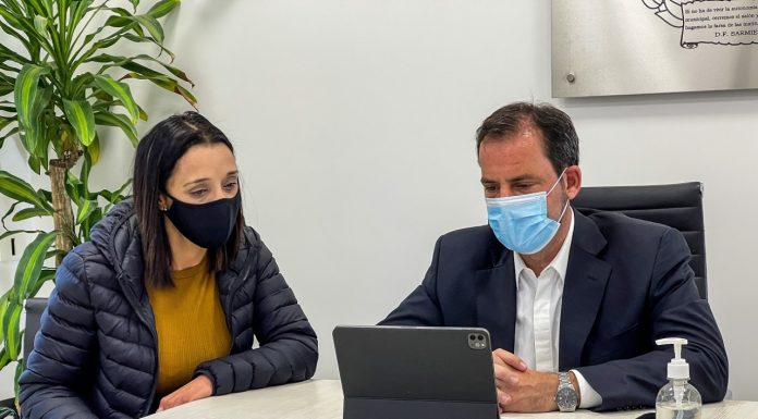 Escobar se despapeliza y pasa a un sistema de gestión digital