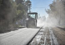 Obras estratégicas: continúa la pavimentación de las calles Libertad y La Pista
