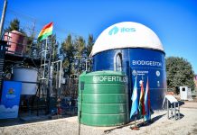 Ariel Sujarchuk y Juan Cabandié inauguraron el primer biodigestor del distrito