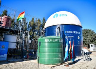 Ariel Sujarchuk y Juan Cabandié inauguraron el primer biodigestor del distrito