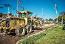 Sujarchuk recorrió importantes obras de salud y asfalto