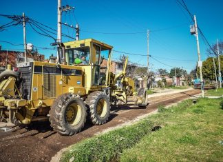 Sujarchuk recorrió importantes obras de salud y asfalto