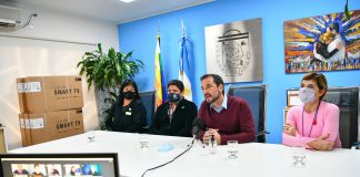 Sujarchuk encabezó el lanzamiento de una nueva edición del curso de Lengua de Señas