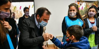 Sujarchuk recorrió las renovadas instalaciones del Jardín Municipal El Cedro