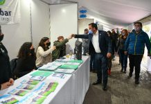 Semana de la Educación: Ariel Sujarchuk inauguró la 6° edición de la Feria del Libro y la Feria Universitaria