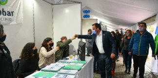 Semana de la Educación: Ariel Sujarchuk inauguró la 6° edición de la Feria del Libro y la Feria Universitaria