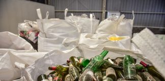 Los puntos verdes móviles ya recolectaron casi 10 mil kilos de materiales reciclables