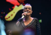 Fiesta Nacional de la Flor: 6.000 personas disfrutaron del concierto de Valeria Lynch en la jornada inaugural