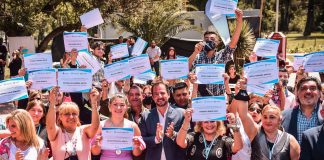 Meritorio logro: agentes municipales terminaron los estudios secundarios a través del Plan FinEs