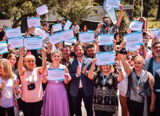 Meritorio logro: agentes municipales terminaron los estudios secundarios a través del Plan FinEs