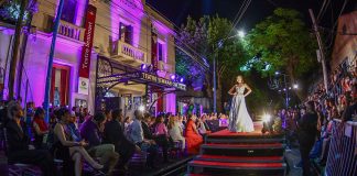 Con la presencia de figuras destacadas el Teatro Seminari Cine Italia presentó el film La Casa Gucci