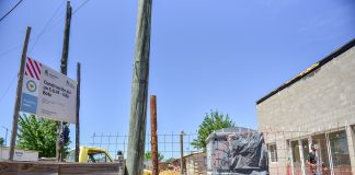 Avanza la construcción de un salón comunitario en el barrio Villa Boote