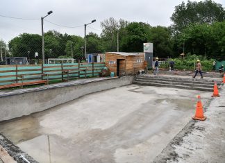 Avanza a buen ritmo la construcción de la pileta del polideportivo de Loma Verde