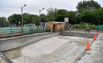 Avanza a buen ritmo la construcción de la pileta del polideportivo de Loma Verde