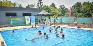 La pileta del polideportivo de Loma Verde abrió sus puertas
