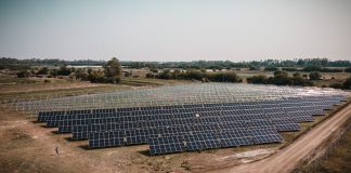 Loma Verde: inició la construcción del primer parque solar municipal de la Argentina
