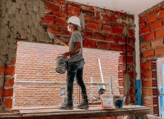 Continúan las obras de infraestructura en 12 escuelas y jardines públicos del distrito