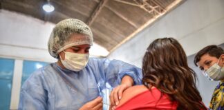 Covid-19: el partido de Escobar alcanzó el 93% de la población vacunada y el 85% con esquema completo