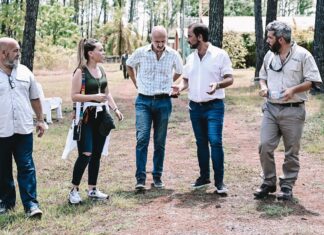 Sujarchuk junto una comitiva municipal viajó a Corrientes tras los incendios