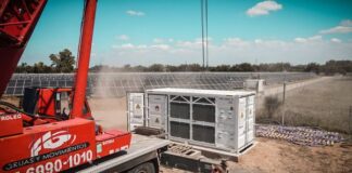 La Municipalidad colocó el transformador en el Parque Solar Municipal de Loma Verde