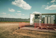 Capacitan al personal del parque solar municipal