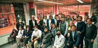 Escobar Produce: Ramil recorrió la planta de la empresa Dreamco junto a estudiantes de escuela secundaria