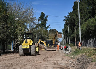 Avanzan las obras de pavimentación para conectar Garín y Maquinista Savio