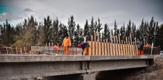 Ingeniero Maschwitz: en las próximas semanas finaliza la obra integral del nuevo puente sobre el arroyo Garín y la pavimentación de la calle Independencia