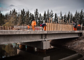 Ingeniero Maschwitz: en las próximas semanas finaliza la obra integral del nuevo puente sobre el arroyo Garín y la pavimentación de la calle Independencia