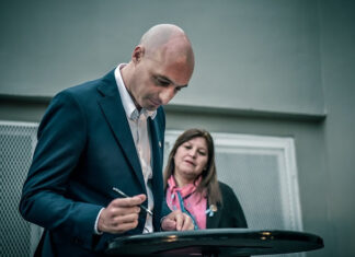 Belén de Escobar: mediante la firma de un convenio mejorarán el espacio público en la calle Sarmiento que conecta a tres barrios