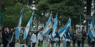 En la plaza principal de Belén de Escobar se realizó el tradicional acto en homenaje al General San Martín
