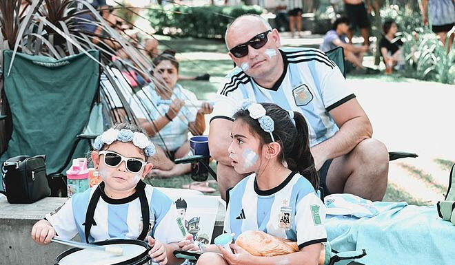 Se repite la experiencia: “Puntos de Encuentro” para disfrutar del partido contra Polonia al aire libre y con toda la familia