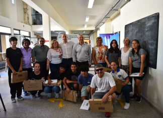 Conectar Igualdad: se entregaron 198 netbooks a estudiantes de la Escuela Técnica N°4 de Garín