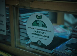 Gracias a la campaña del Municipio, más de 500 comercios comenzaron a reducir y eliminar el expendio de bolsas y sorbetes de un solo uso