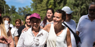 La Municipalidad finalizó nuevos asfaltos en el barrio Los Pinos y puso en valor un playón de los Bomberos Voluntarios de Garín