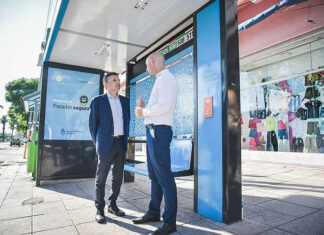 Beto Ramil y el ministro Diego Giuliano supervisaron la instalación de Paradas Seguras en Garín