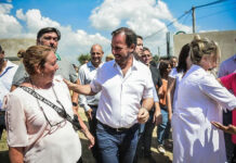 El programa ACERCAR continúa en Escobar para brindar servicios y facilitar trámites a los vecinos y vecinas