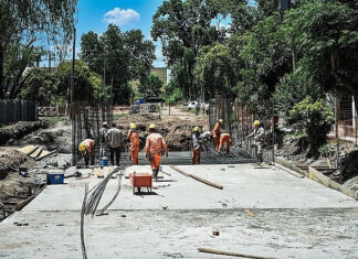 La Municipalidad de Escobar avanza en la construcción de puentes vehiculares y peatonales en Garín y Maquinista Savio.