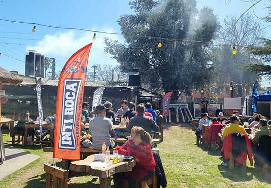 Expo Cabaña: se realiza en Escobar el primer encuentro sobre construcción de cabañas de troncos del país
