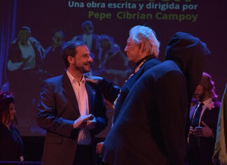 Se lanzó “El Seminari va al Barrio”, el programa municipal que llevará una obra dirigida por Pepe Cibrián Campoy a distintos puntos del distrito.