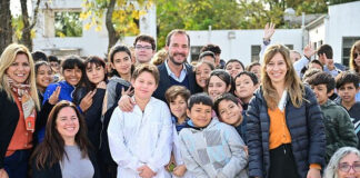 La Municipalidad de Escobar entregó 95 calefactores a 23 escuelas y jardines de infantes del distrito