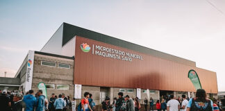Ariel Sujarchuk inauguró el microestadio de Maquinista Savio y anunció más obras para la localidad