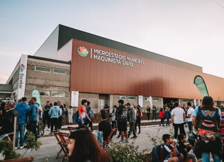 Ariel Sujarchuk inauguró el microestadio de Maquinista Savio y anunció más obras para la localidad