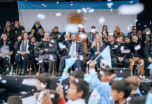 Día de la Independencia en Matheu: una multitud disfrutó del desfile patrio y del show de Los Tekis