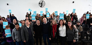 Derecho a la vivienda: la Municipalidad entregó escrituras a 33 familias del partido de Escobar