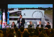 Ariel Sujarchuk y Daniel Filmus inauguraron el tercer Congreso Regional de Educación en Escobar
