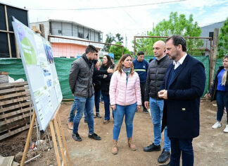 Ariel Sujarchuk recorrió las obras de gas, nuevos pavimentos y la futura Escuela de Artes y Oficios