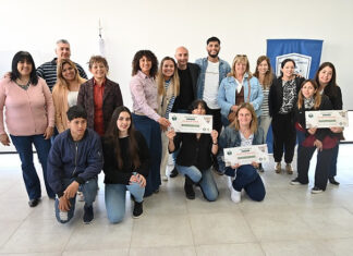 La Municipalidad de Escobar reunió a representantes de las escuelas ganadoras del concurso «Julio Sin Plástico»