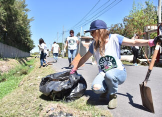 Escobar Sostenible: se realizaron jornadas de limpieza de microbasurales en Maquinista Savio